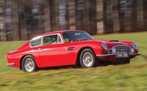 Aston Martin DB6 1966 года